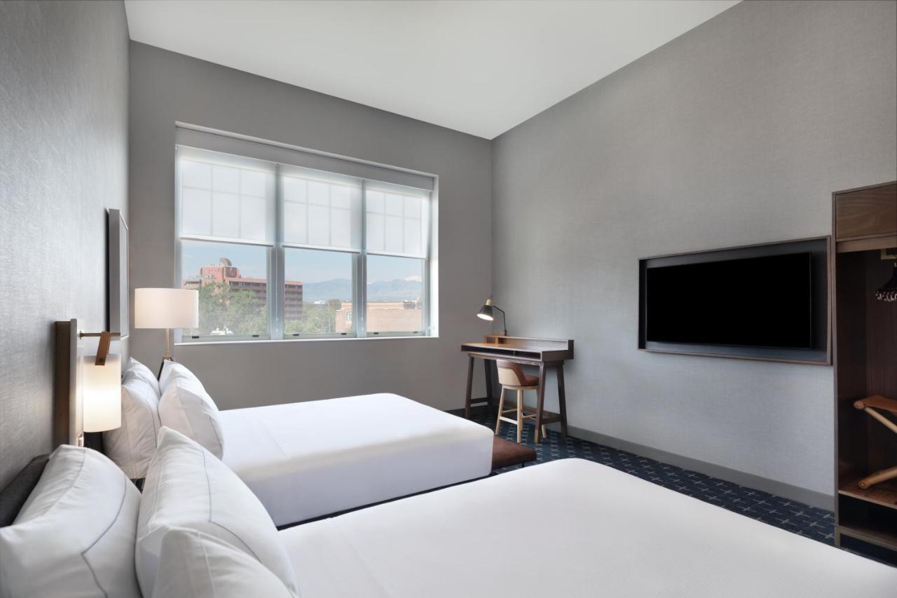 The Slate Hotel Denver Downtown, Tapestry By Hilton Dış mekan fotoğraf